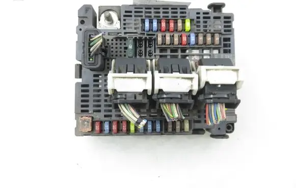 Peugeot 508 BSM Control unit 9677987580