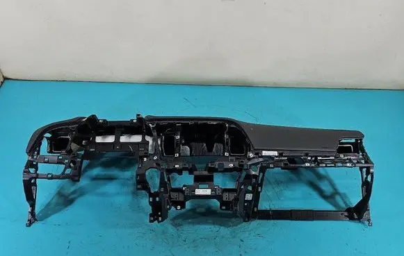 Hyundai Elantra VI Dashboard IMPRK1496079