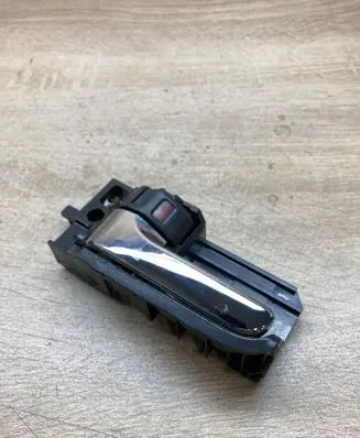 Toyota Avensis T250 Rear door interior handle 50594A1