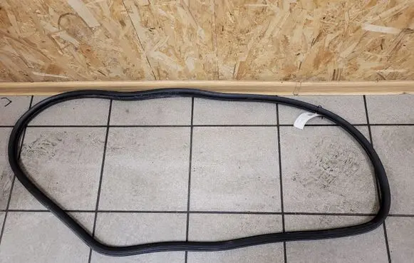 Citroen C4 Cactus Rear door rubber seal (on body) 
