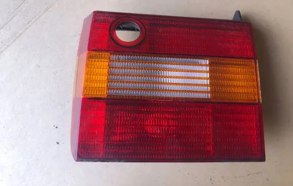 Volkswagen PASSAT B4 Rear/tail lights