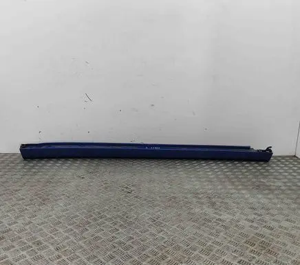 BMW X1 F48 F49 Sill 8067688