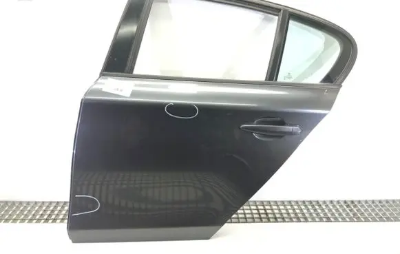Audi A5 8T 8F Rear door