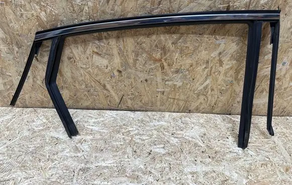 Renault Talisman Rear door glass trim molding