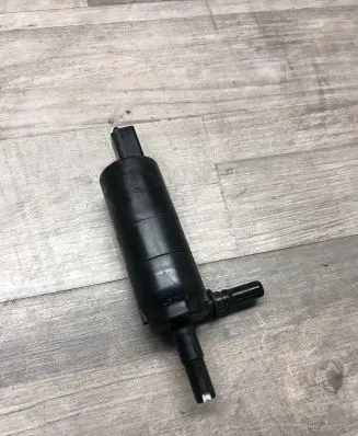 BMW 5 F10 F11 Headlight washer pump 7217792 13264011 3323525
