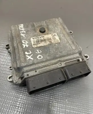 Volvo S80 Engine control unit/module 30729826A 1039S10667 0281012103