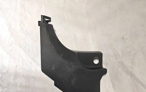 Hyundai Ioniq 5 Front sill trim cover 85825GI000 A1813M1WM00