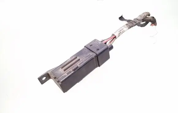 Coolant fan relay