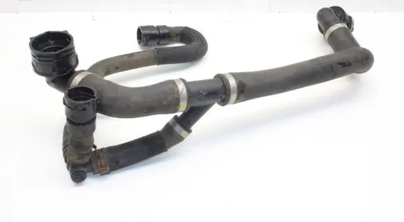 Land Rover Discovery Sport Engine coolant pipe/hose GJ328260AA