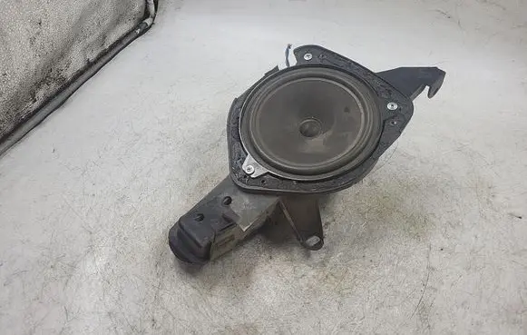 BMW 3 E46 Parcel shelf speaker PA615GF