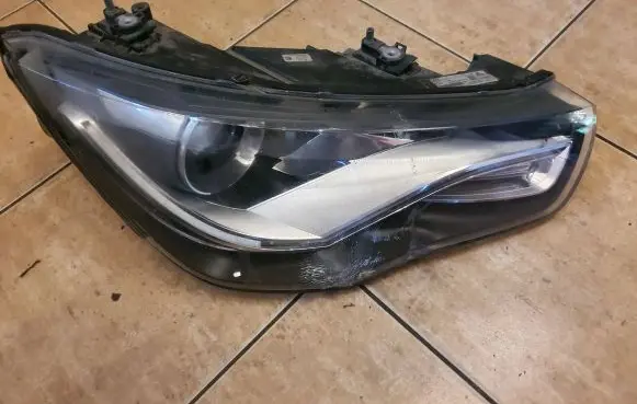 Audi A3 S3 8P Headlight/headlamp 8X0941004M 7003400000