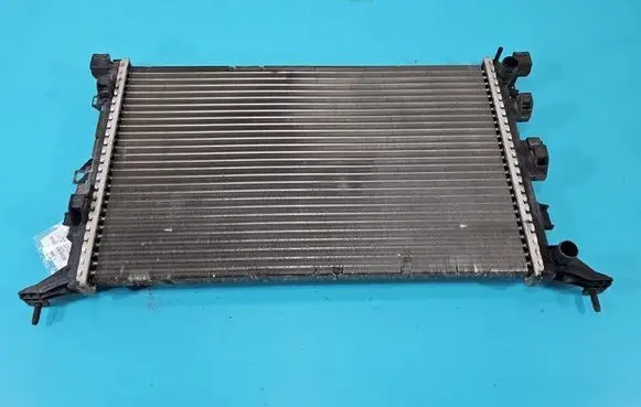 Renault Laguna III Coolant radiator IMPRK1448615