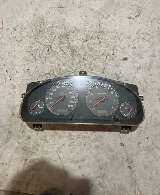 Subaru Legacy Speedometer (instrument cluster)