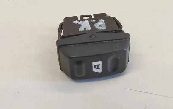 Citroen Xsara Picasso Electric window control switch