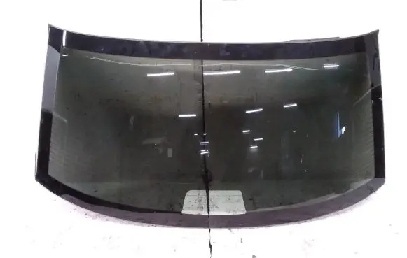Chrysler 300 - 300C Rear windscreen/windshield window 