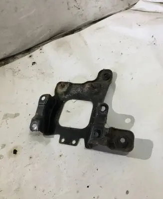 Ford Focus Battery tray 3M51R6K034AF