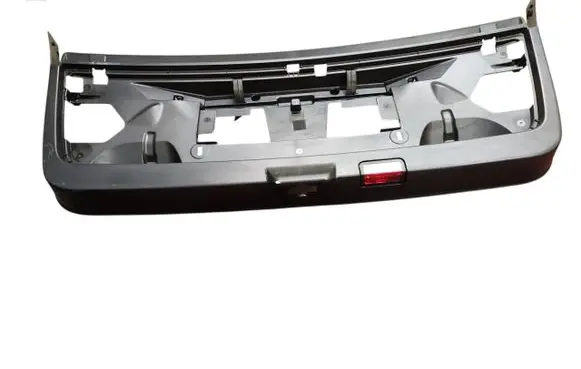 BMW 5 F10 F11 Tailgate trim 7207038 52850610 51497207038