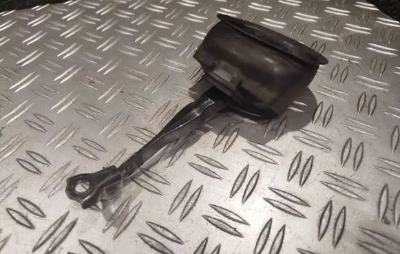 Renault Trafic III (X82) Front door check strap stopper 808949039R