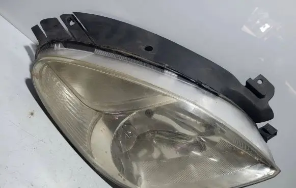 Citroen Xsara Picasso Headlight/headlamp 085521116R