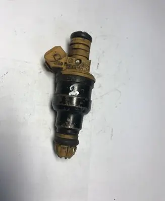 BMW 7 E32 Fuel injector 0280150714