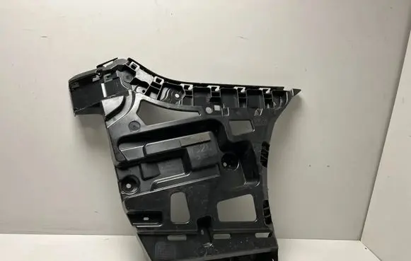 BMW i4 Rear bumper mounting bracket 9447682
