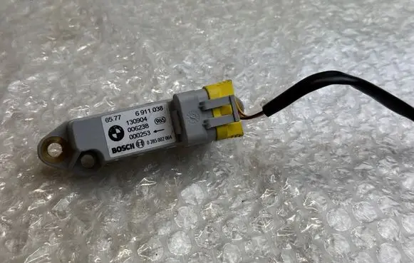 BMW X5 E53 Airbag deployment crash/impact sensor 65776911038 6911038 130904