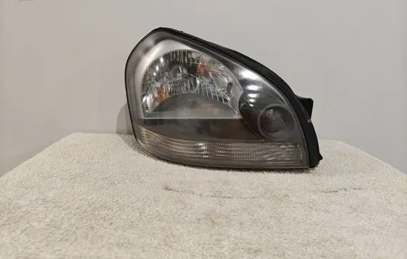 Hyundai Tucson JM Headlight/headlamp 921022EXXX