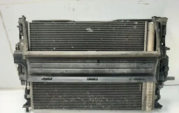 Volvo V40 Radiator set 31294096 31293689