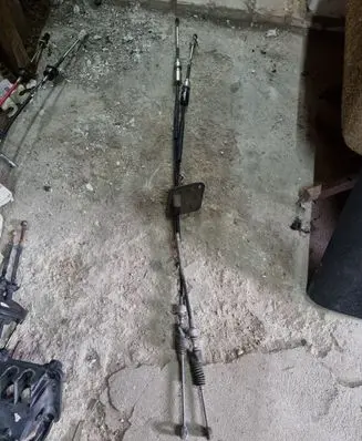 Toyota RAV 4 (XA20) Gear shift cable linkage NOCODE