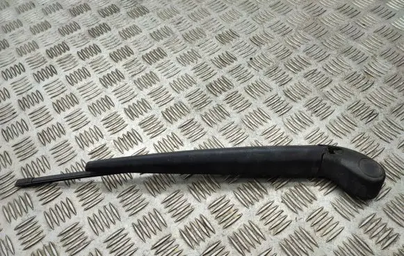Volvo XC70 Rear wiper blade arm 30663892