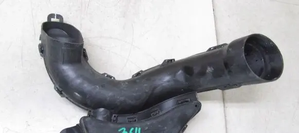 Nissan Juke I F15 Intake resonator 