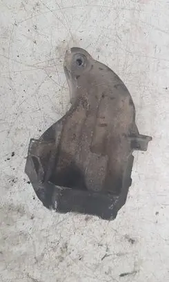 Mercedes-Benz E W212 Engine mounting bracket
