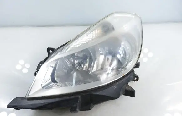 Renault Clio III Headlight/headlamp 