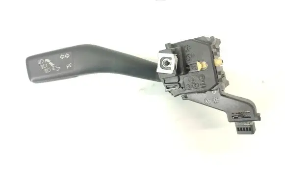 Volkswagen PASSAT B7 Indicator stalk 1K0953513E