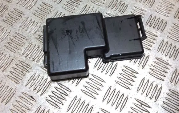 Fuse box cover