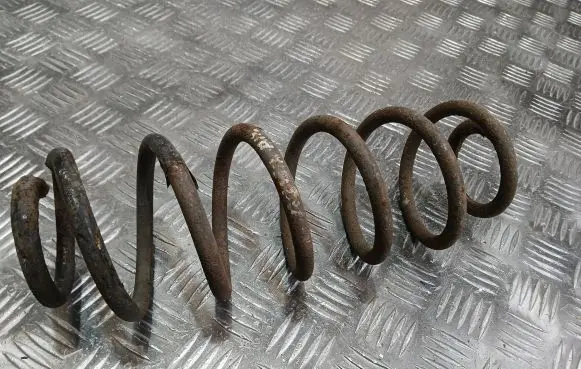 Audi A3 S3 8L Rear coil spring