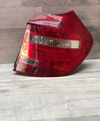 BMW 1 E81 E87 Rear/tail lights 9475143