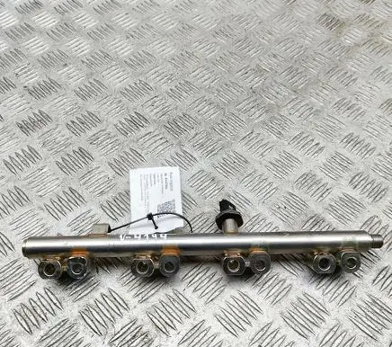 Hyundai Tucson IV NX4 Fuel main line pipe 353002M400