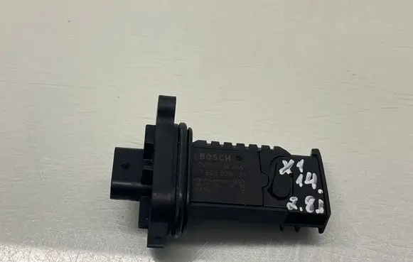 BMW X1 E84 Mass air flow meter 760203802
