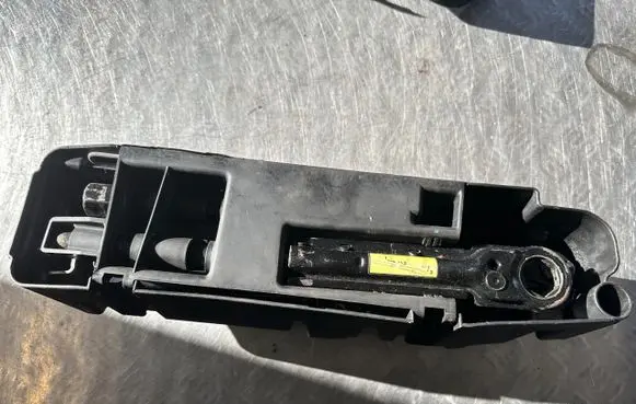Renault Espace - Grand espace IV Tool set 