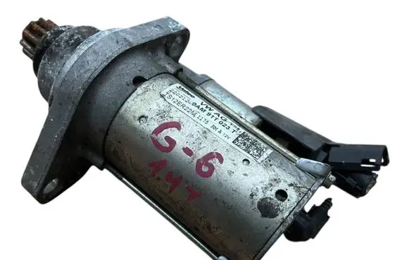 Volkswagen Golf VII Starter motor 0AM911023T