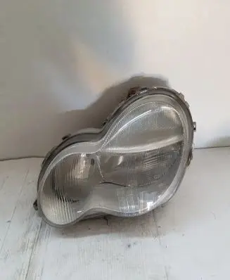 Mercedes-Benz C W203 Headlight/headlamp A2038200161