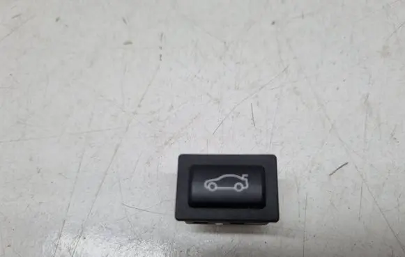 BMW 3 F30 F35 F31 Tailgate opening switch 9200316