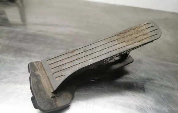 Audi A3 S3 A3 Sportback 8P Accelerator throttle pedal 1K2721503M
