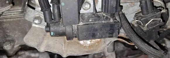 Toyota Auris 150 Turbo solenoid valve 258190r011 70051308