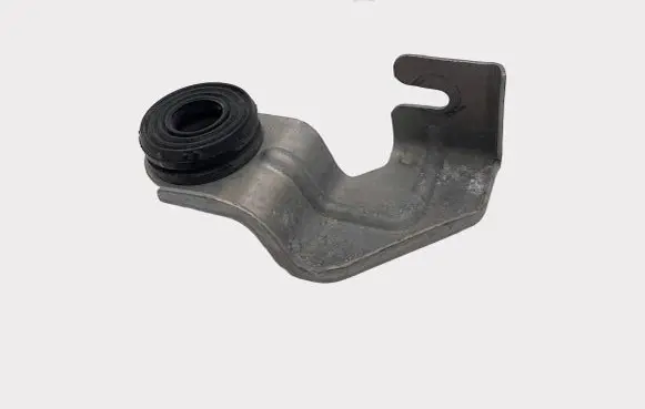 Jeep Renegade Radiator mount bracket 52082510