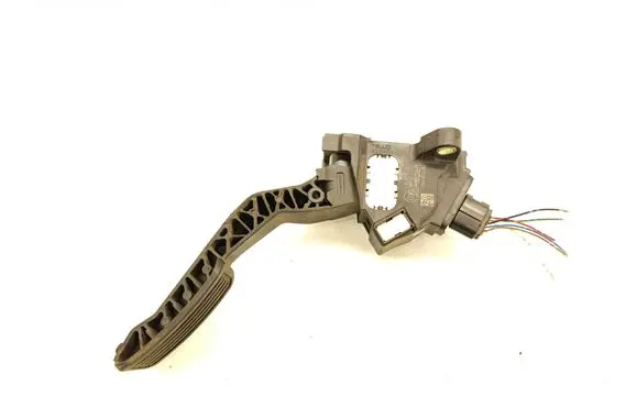 Toyota Yaris Accelerator throttle pedal 781100D030