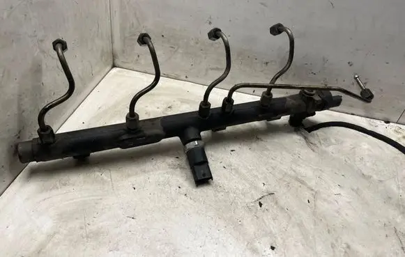 Hyundai Santa Fe Fuel main line pipe 3140027000