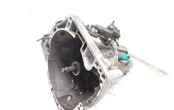 Nissan Pulsar Manual 6 speed gearbox 320103323R TL4