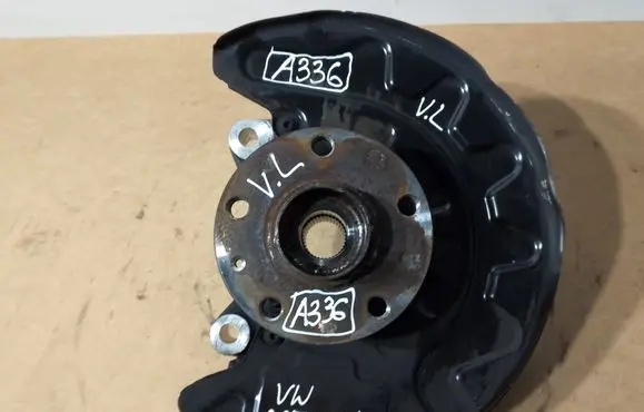 Skoda Superb B8 (3V) Front wheel hub spindle knuckle 5Q0407257C